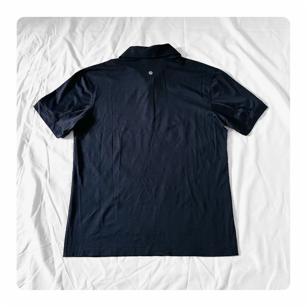 ★ Lululemon Men’s Short Sleeve Polo Shirt - Navy ★ - Picture 10 of 16